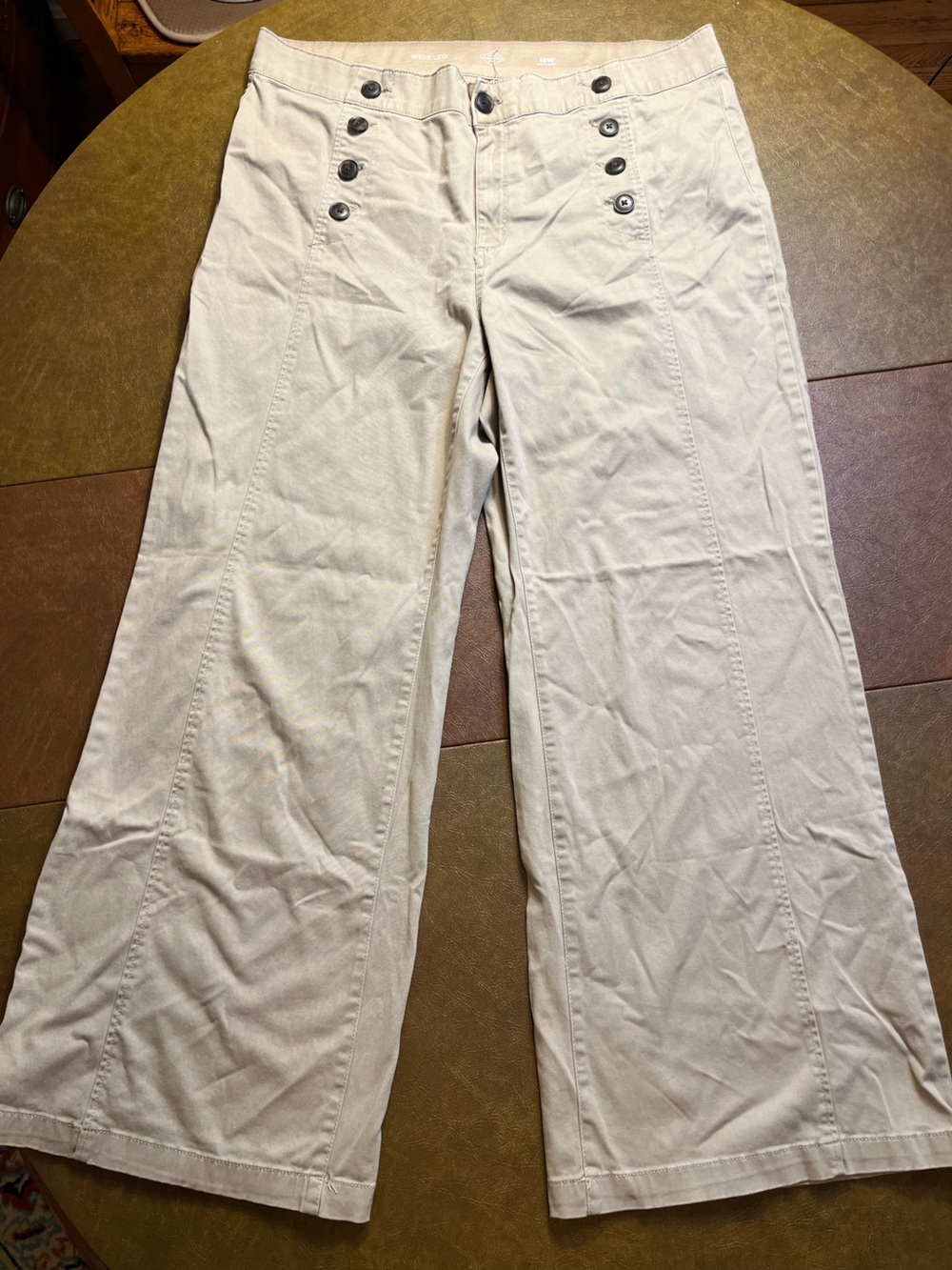 Wide-Leg Sailor Khakis in Beige Women’s Size 16W